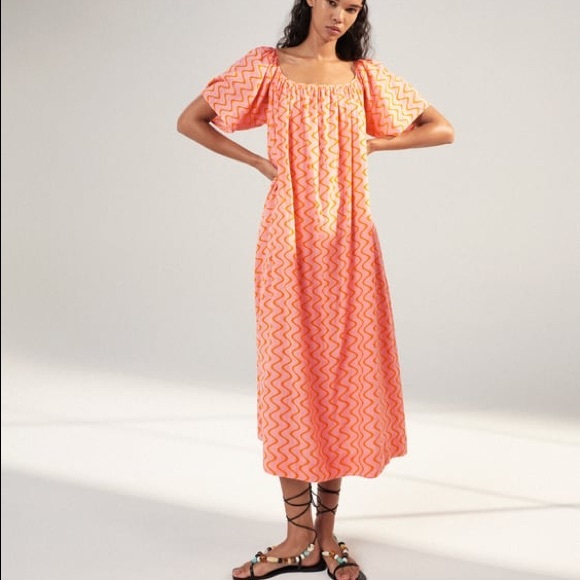 Zara Dress - Picture 6 of 10